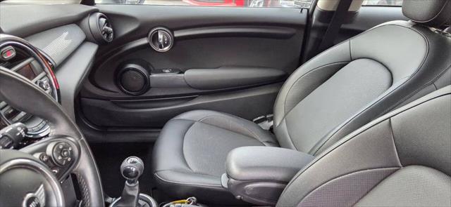 2016 MINI Hardtop Cooper