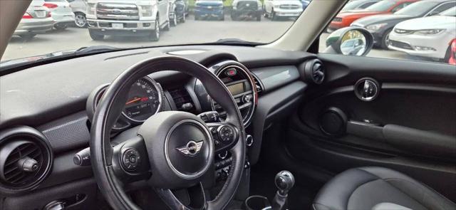 2016 MINI Hardtop Cooper
