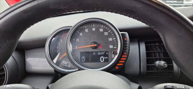2016 MINI Hardtop Cooper