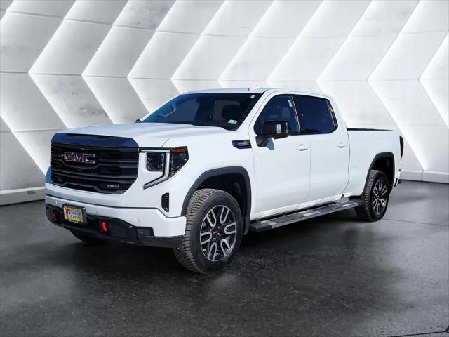 2023 GMC Sierra 1500 4WD Crew Cab Standard Box AT4
