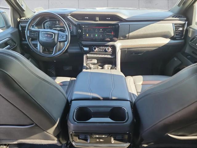 2023 GMC Sierra 1500 4WD Crew Cab Standard Box AT4