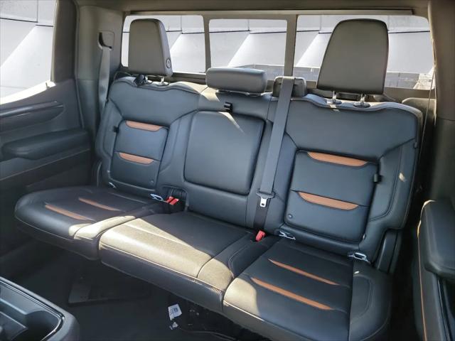 2023 GMC Sierra 1500 4WD Crew Cab Standard Box AT4