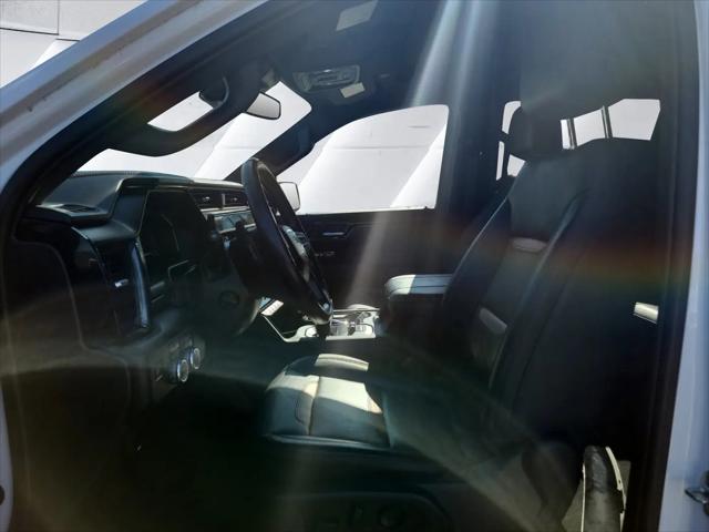 2023 GMC Sierra 1500 4WD Crew Cab Standard Box AT4