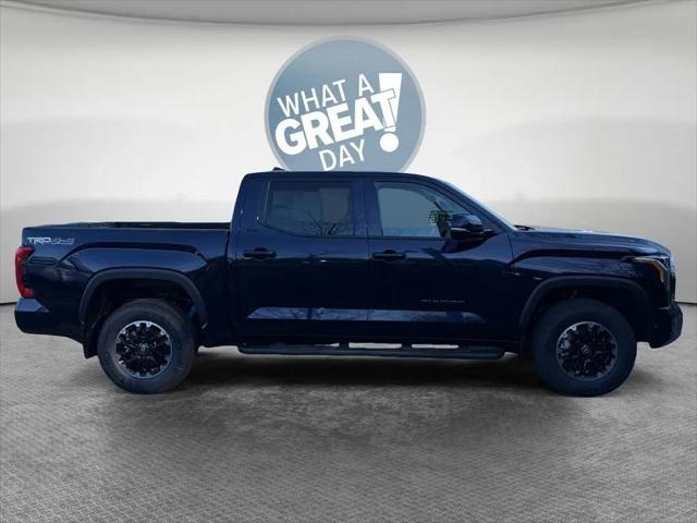 2026 Toyota Tundra SR5 CrewMax 5.5' Bed