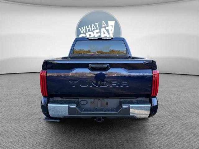 2026 Toyota Tundra SR5 CrewMax 5.5' Bed