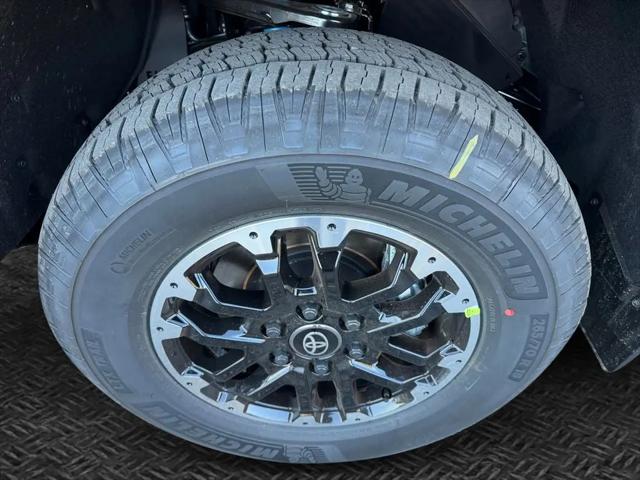 2026 Toyota Tundra SR5 CrewMax 5.5' Bed