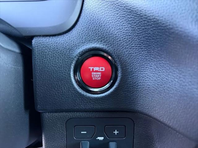 2026 Toyota Tundra SR5 CrewMax 5.5' Bed