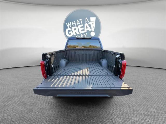 2026 Toyota Tundra SR5 CrewMax 5.5' Bed