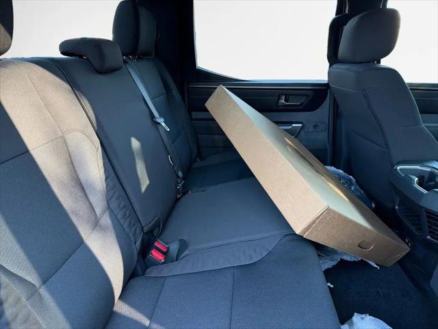 2026 Toyota Tundra SR5 CrewMax 5.5' Bed
