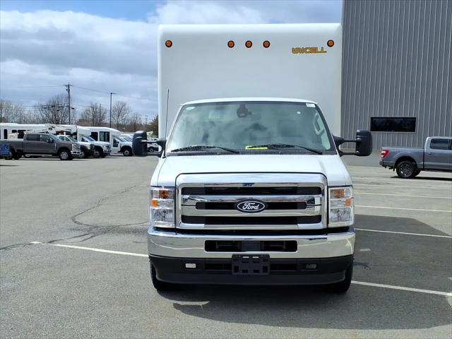2027 Ford E-Series Cutaway E-Series Cutaway