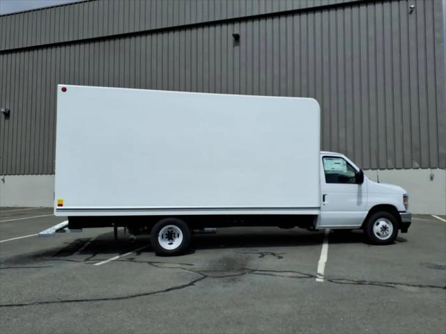 2027 Ford E-Series Cutaway E-Series Cutaway