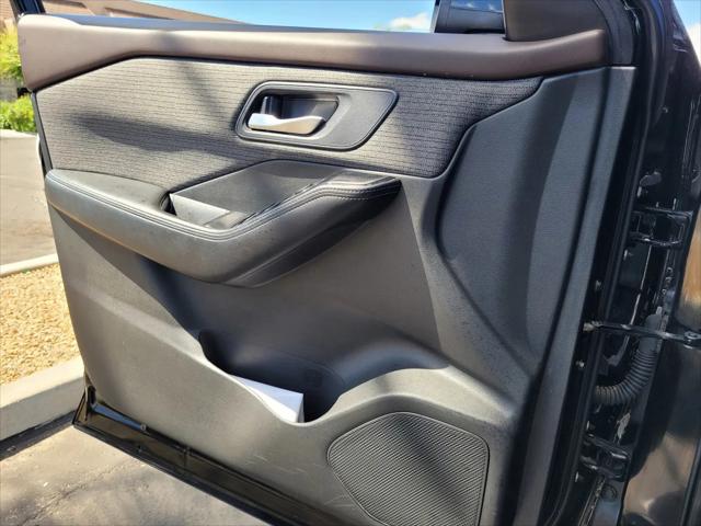 2023 Nissan Rogue SV FWD