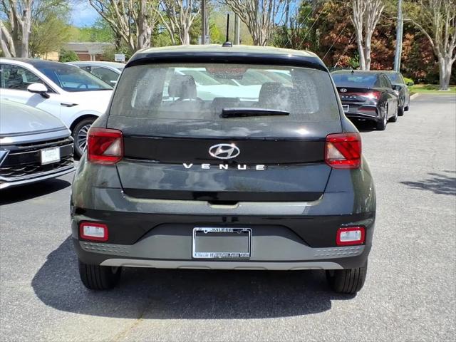2026 Hyundai Venue SE