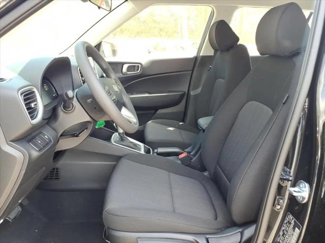 2026 Hyundai Venue SE