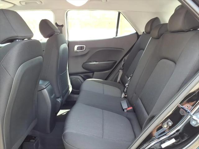 2026 Hyundai Venue SE