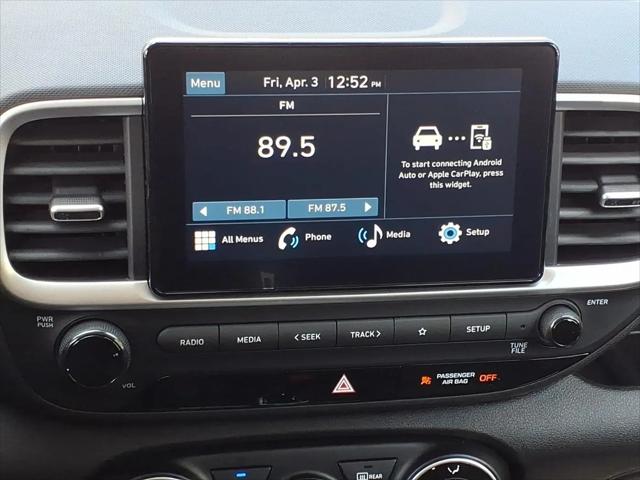 2026 Hyundai Venue SE