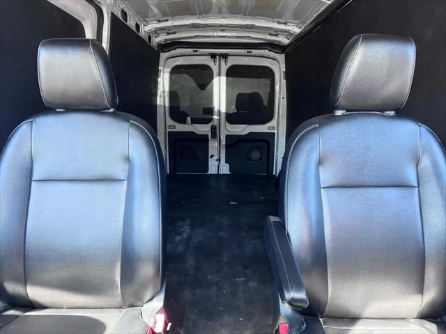 2023 Ford Transit Cargo Van T-250