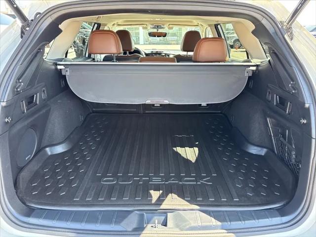 2022 Subaru Outback Touring