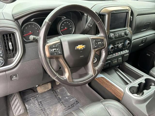 2022 Chevrolet Silverado 1500 4WD Crew Cab Short Bed High Country