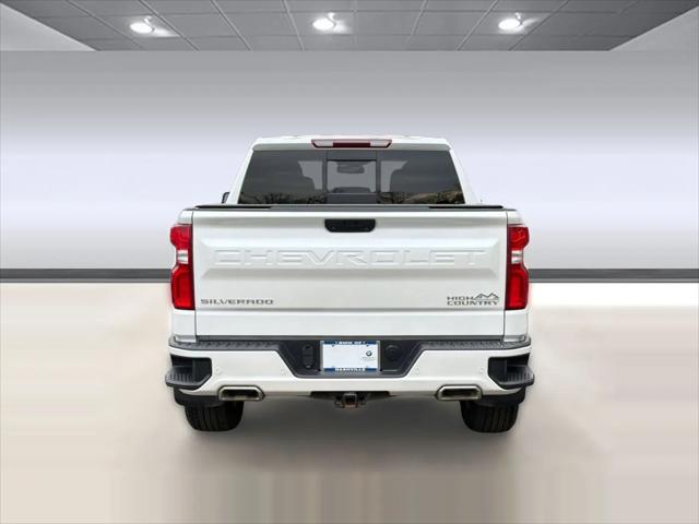 2022 Chevrolet Silverado 1500 4WD Crew Cab Short Bed High Country