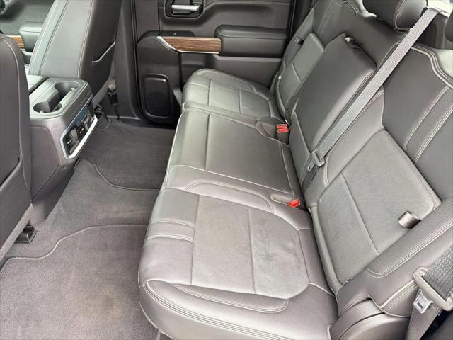 2022 Chevrolet Silverado 1500 4WD Crew Cab Short Bed High Country