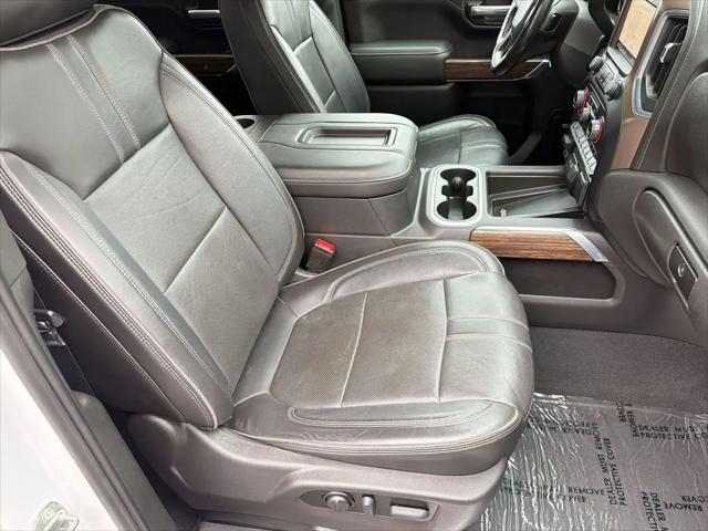 2022 Chevrolet Silverado 1500 4WD Crew Cab Short Bed High Country