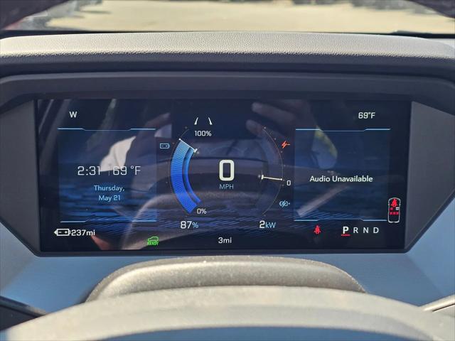 2027 Chevrolet Bolt LT FWD