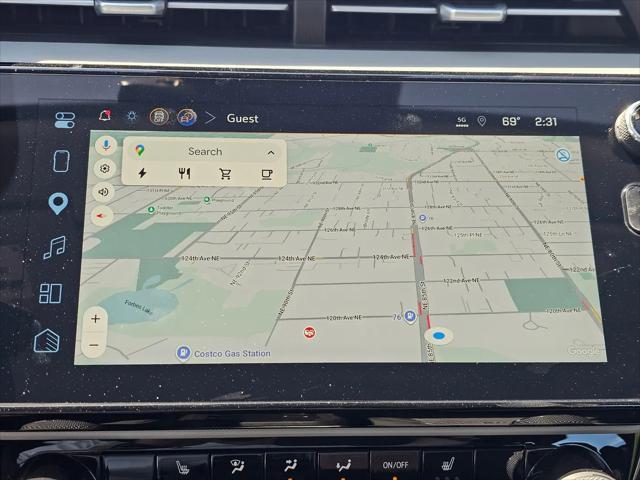 2027 Chevrolet Bolt LT FWD
