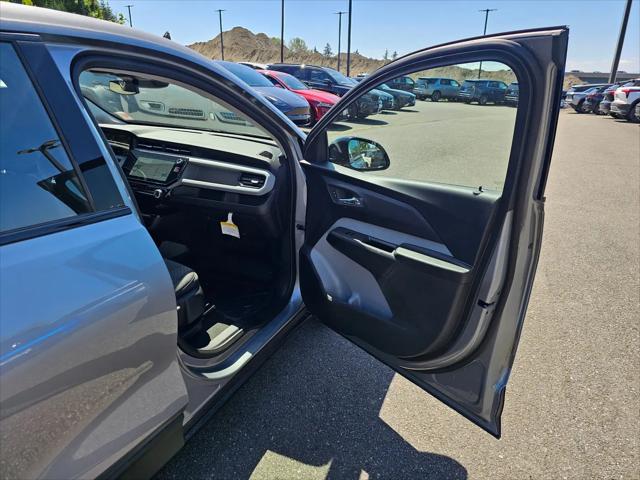 2027 Chevrolet Bolt LT FWD