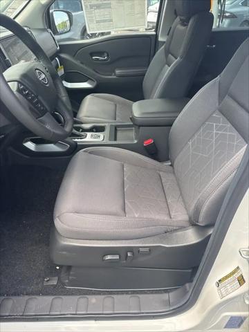 2026 Nissan Frontier Crew Cab Long Bed SV 4x4