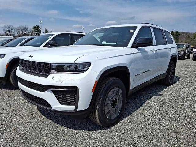 2026 Jeep Grand Cherokee L Altitude 4x4