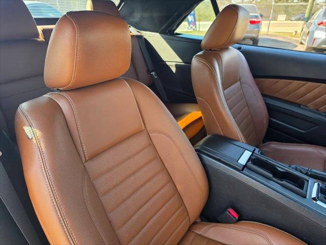 2011 Ford Mustang V6 Premium