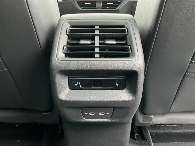 2026 Volkswagen Tiguan SEL R-Line Turbo