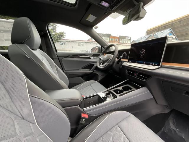2026 Volkswagen Tiguan SEL R-Line Turbo