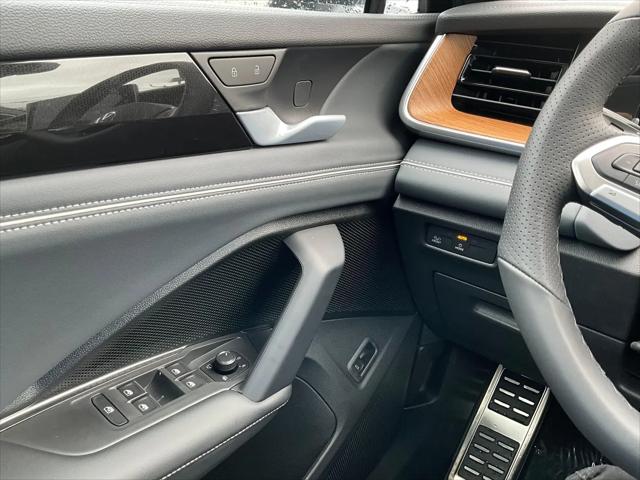 2026 Volkswagen Tiguan SEL R-Line Turbo