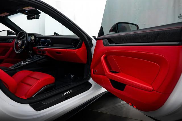 2024 Porsche 911 GT3 w/Touring Package