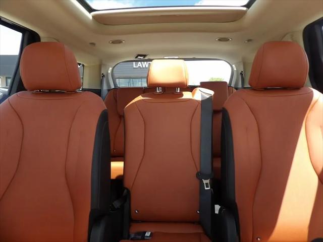 2026 Kia Carnival MPV SX