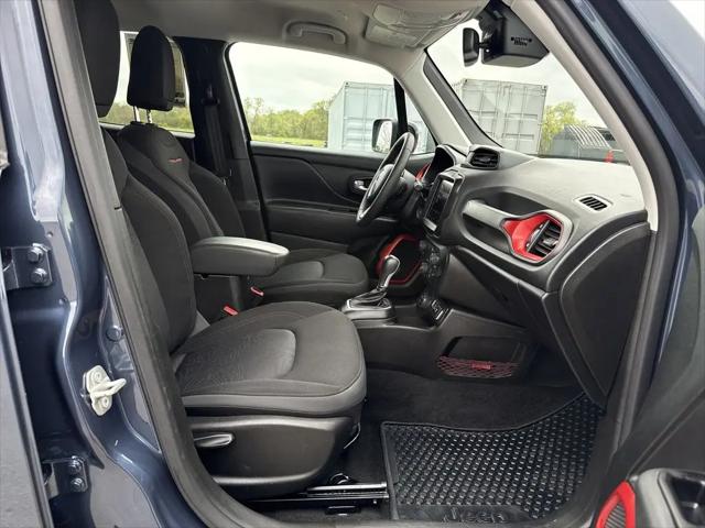 2023 Jeep Renegade Trailhawk 4x4