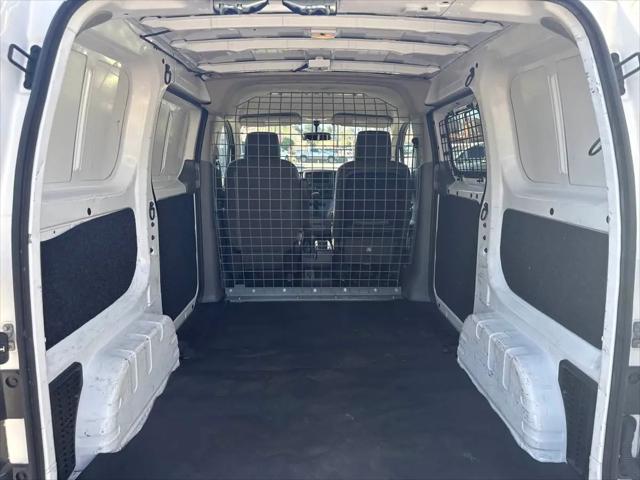 2021 Nissan NV200 Compact Cargo SV Xtronic CVT