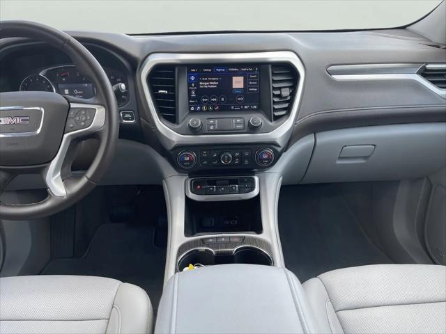 2023 GMC Acadia AWD SLT