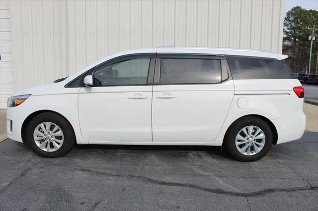 2016 Kia Sedona LX