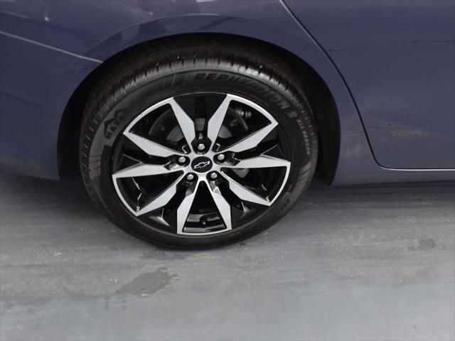 2025 Chevrolet Malibu FWD RS