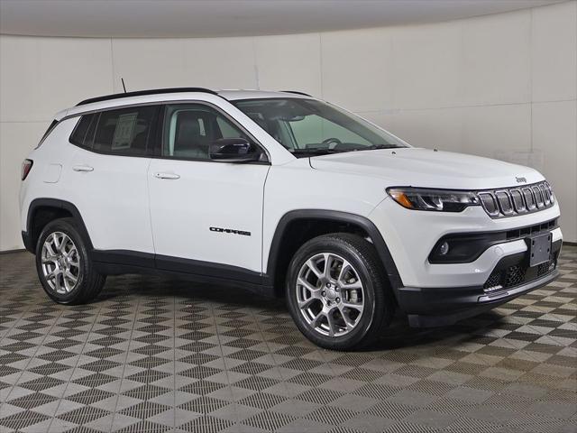 2022 Jeep Compass Latitude Lux 4x4