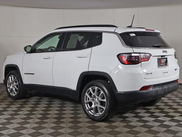 2022 Jeep Compass Latitude Lux 4x4