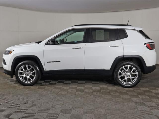 2022 Jeep Compass Latitude Lux 4x4