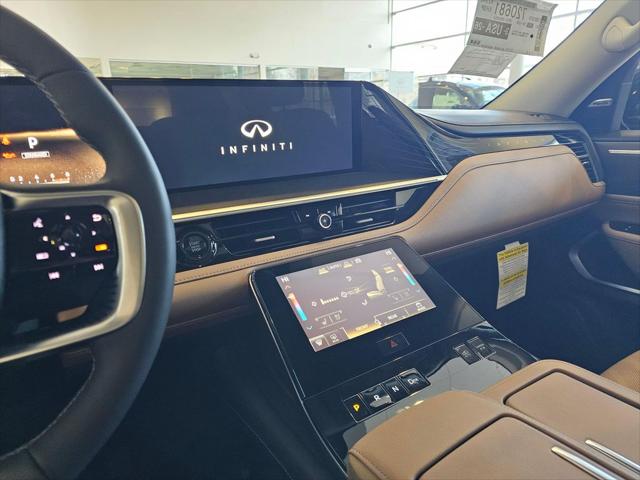 2026 INFINITI QX80 LUXE AWD