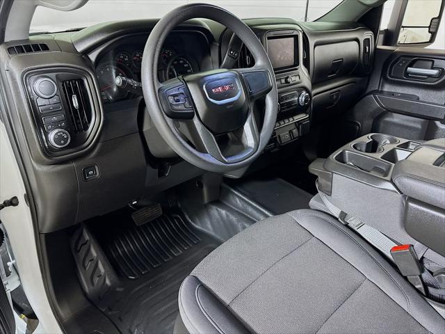 2025 GMC Sierra 2500HD 4WD Crew Cab Long Bed Pro