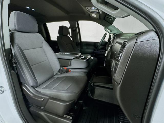 2025 GMC Sierra 2500HD 4WD Crew Cab Long Bed Pro