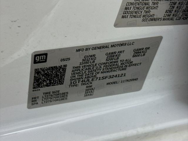 2025 GMC Sierra 2500HD 4WD Crew Cab Long Bed Pro