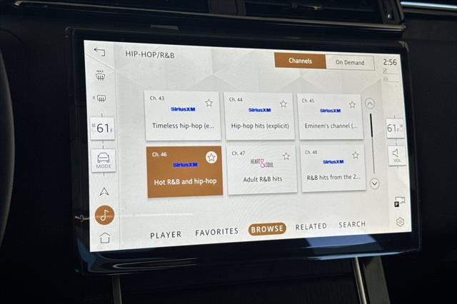 2026 Land Rover Range Rover Velar P250 Dynamic SE